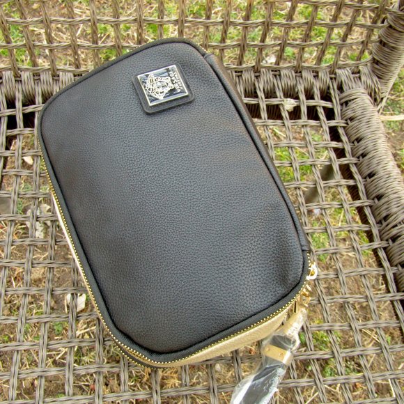 Versace Perfums Make-up Bag Toiletry Bag Case - Picture 1 of 10